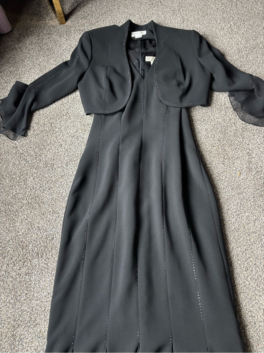 Vintage Jennie Leigh  Size 8 Black Gown with Bolero Jacket